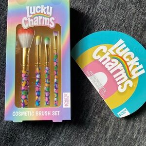 Lucky Charms Cosmetic Brush Set